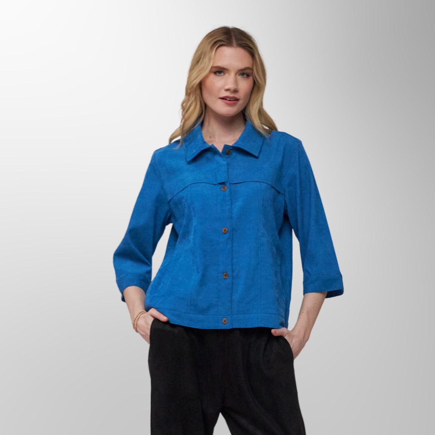 Double Pocket Jacket – Functionality Meets Chic Style - C 825